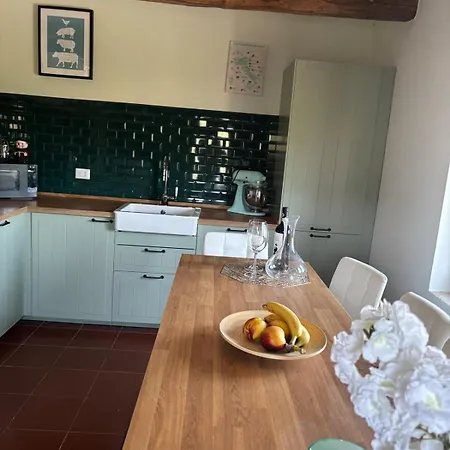Casa Hemingway, Near Assisi Armenzano